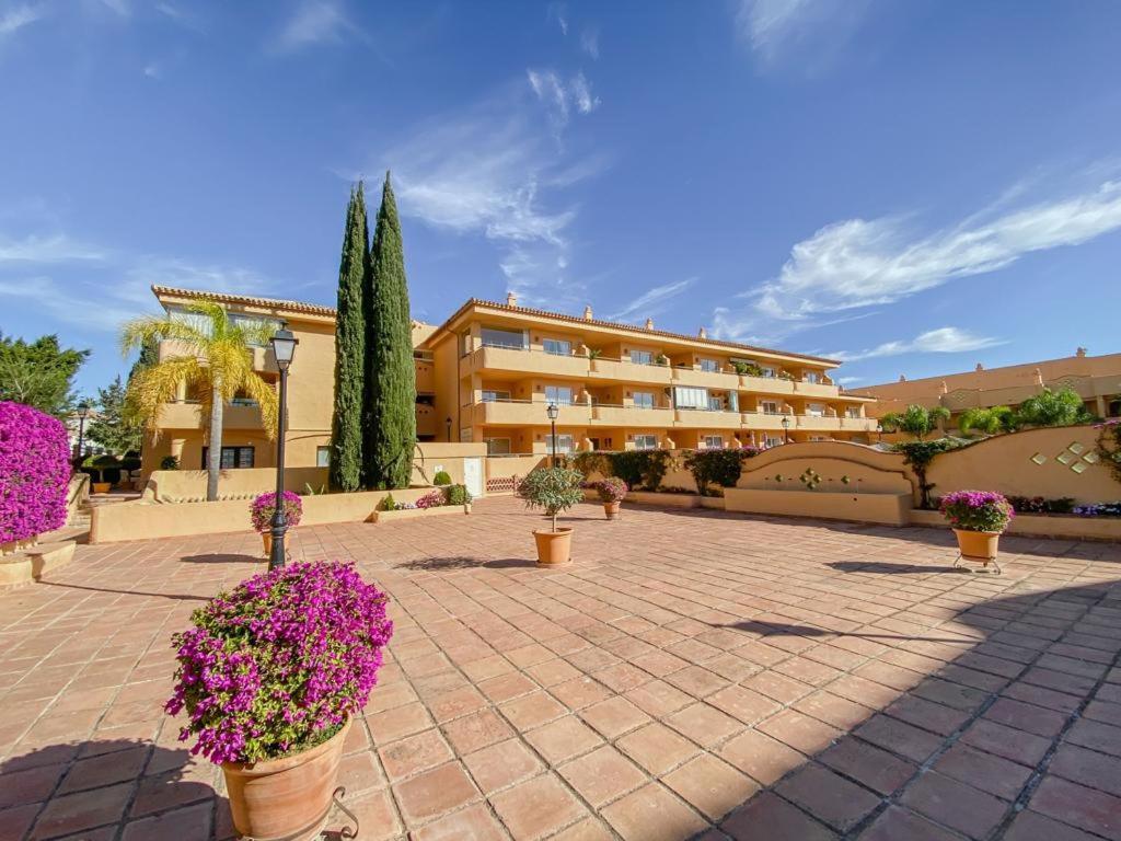 Apartamento En Los Patios De Santa Maria Golf ماربيا المظهر الخارجي الصورة