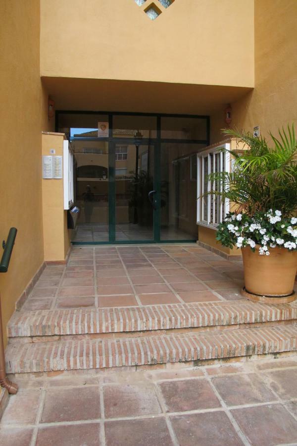 Apartamento En Los Patios De Santa Maria Golf ماربيا المظهر الخارجي الصورة